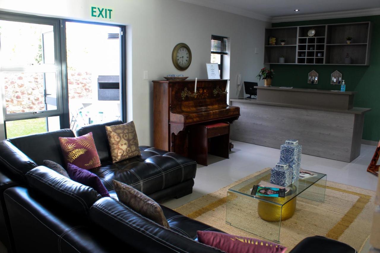 מלון הרמנוס Elizabeth House מראה חיצוני תמונה
