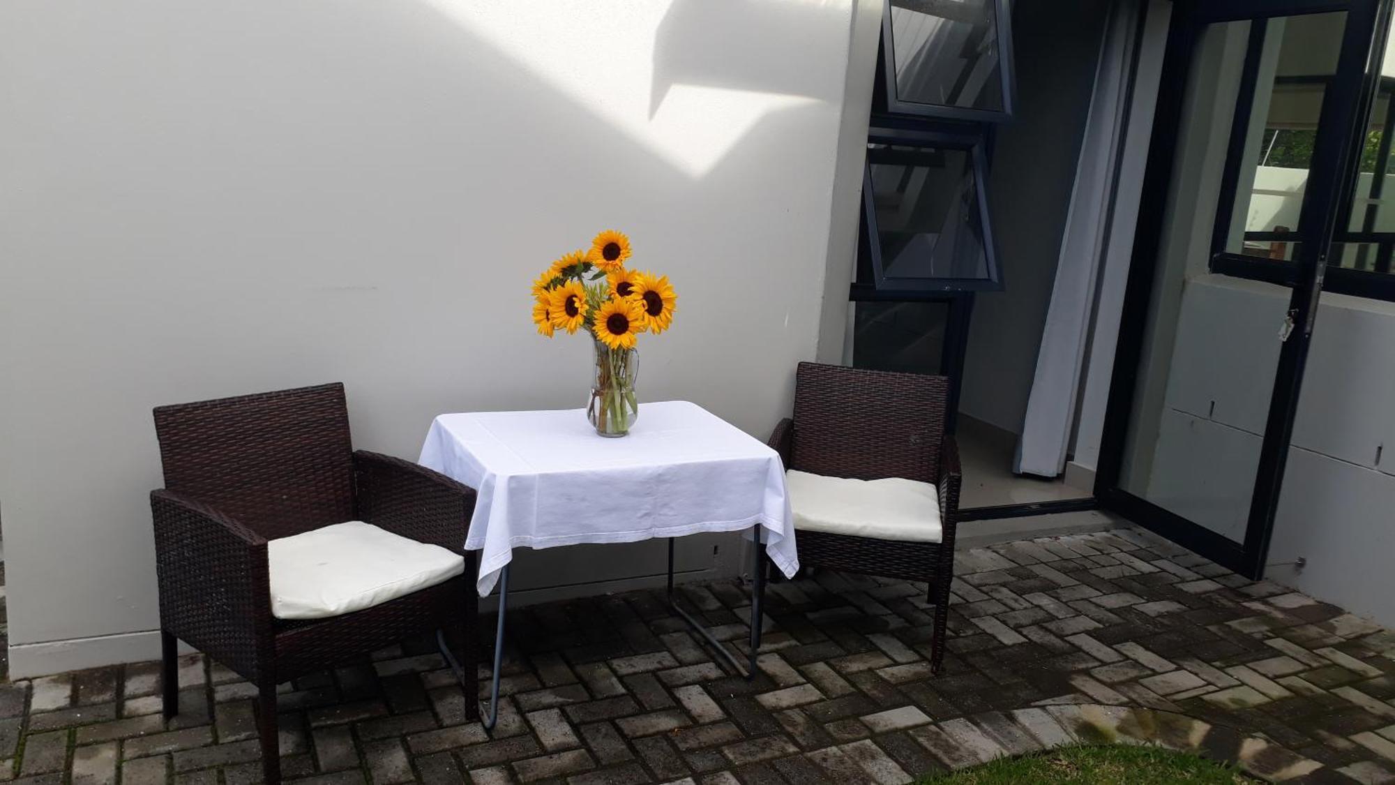 מלון הרמנוס Elizabeth House מראה חיצוני תמונה